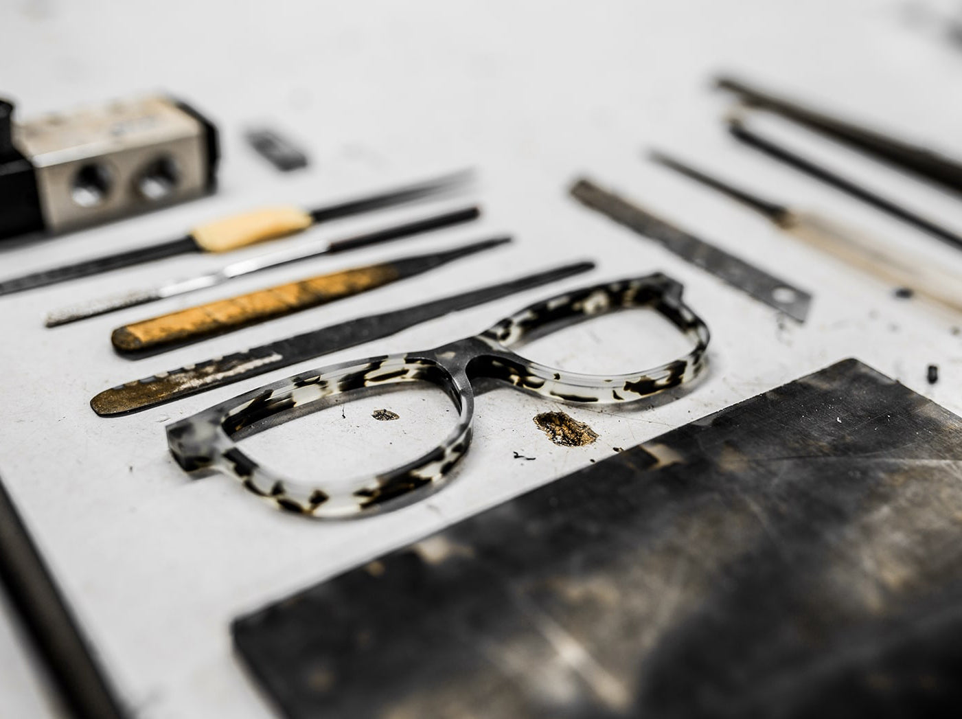 Sunglasses production 2025